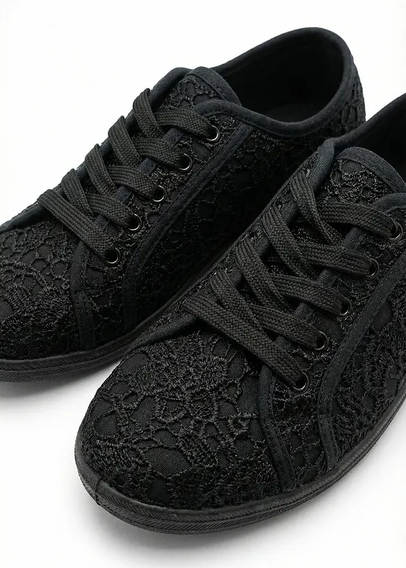 Sneaker con pizzo, bonprix
