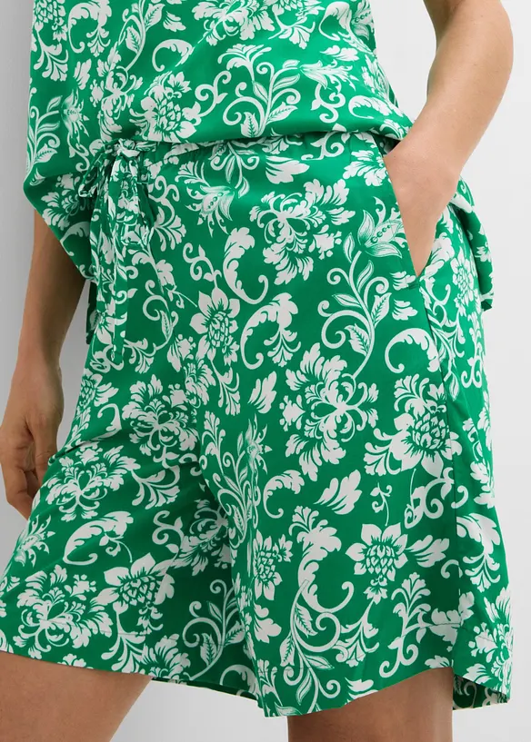 Shorts in viscosa fluida, bonprix