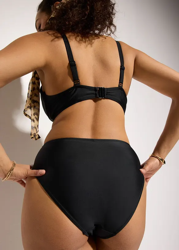 Bikini minimizer con slip a vita alta leggermente modellanti (set 2 pezzi), bonprix