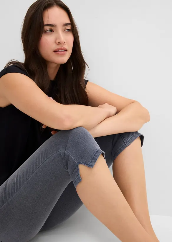 Jeans capri elasticizzati, bonprix