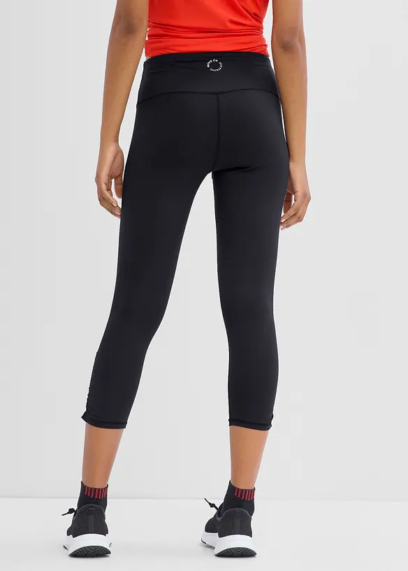 Leggings capri sportivi ultra leggeri con arricciatura, asciugatura rapida, bonprix