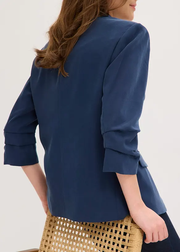 Blazer morbido in viscosa con maniche a 3/4, bonprix