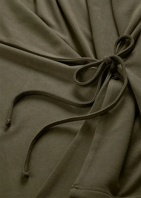 Blusa in misto viscosa con laccetto, bonprix