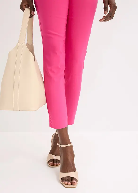 Pantaloni cropped in bengalina, bonprix