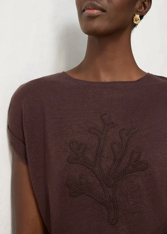 T-shirt in puro lino con ricamo, bonprix