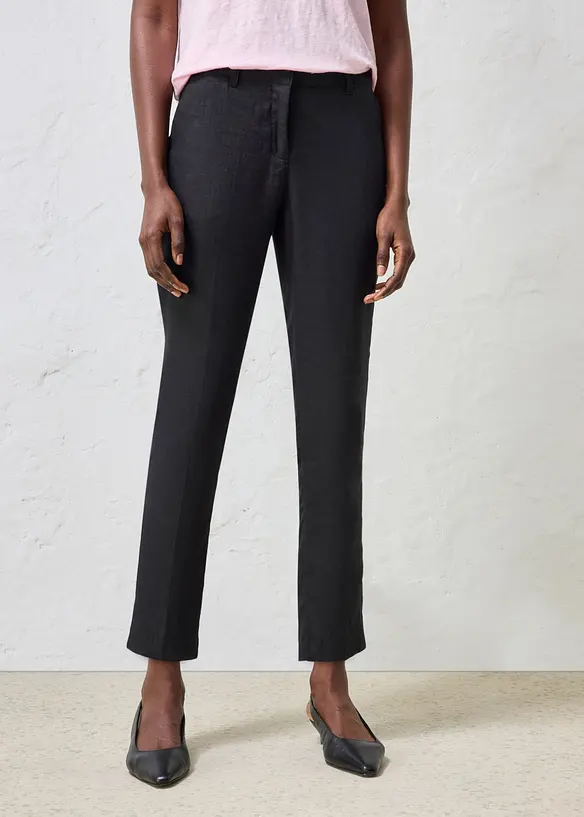 Pantaloni cropped in puro lino, bonprix
