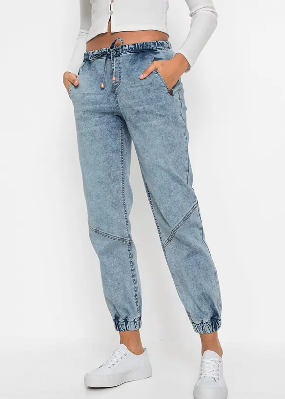 Jogger di jeans elasticizzati, vita media, bonprix