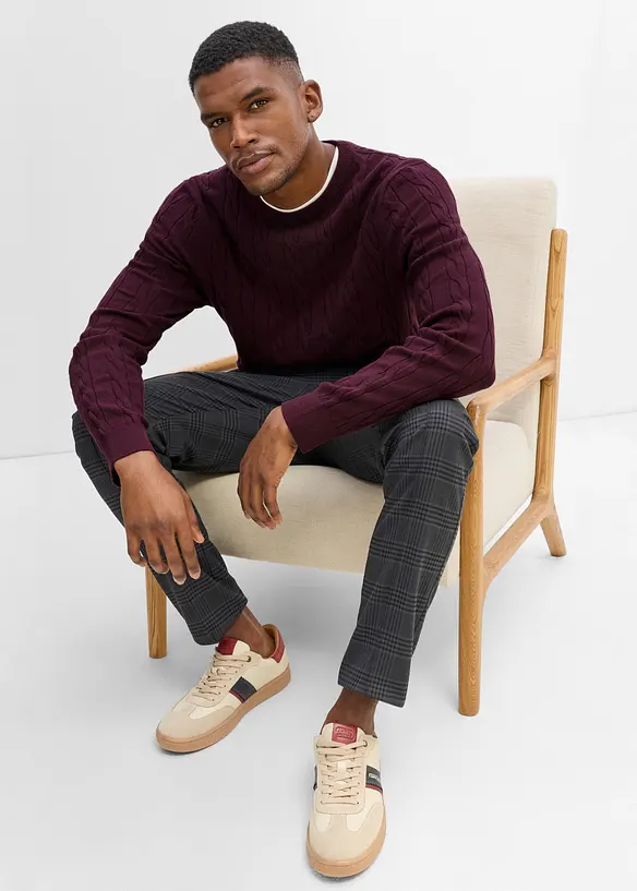 Maglione a trecce in filato fine, slim fit, bonprix