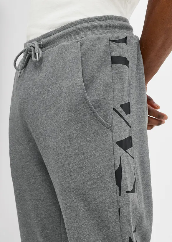 Pantaloni da jogging regular fit, bonprix
