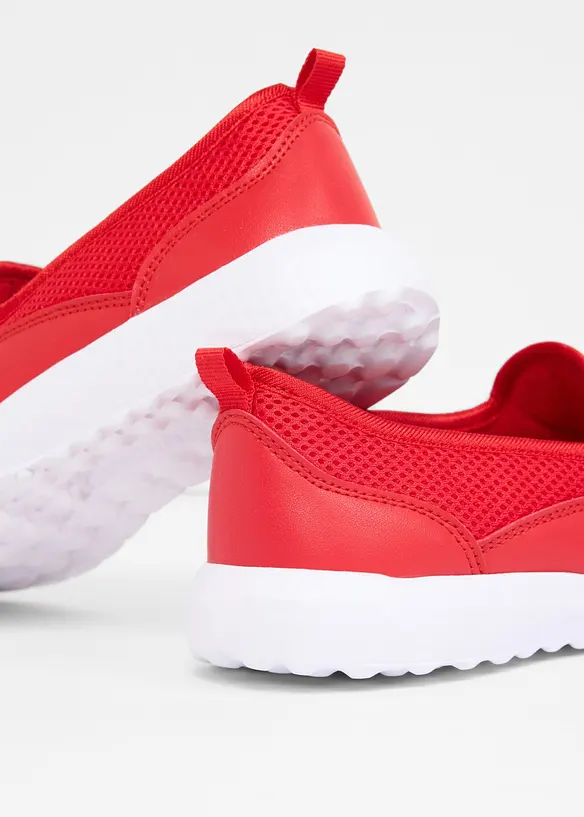 Sneaker comfort slip-on con suola leggera, bonprix