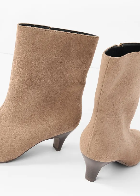 Stivaletti con tacco sottile, bonprix