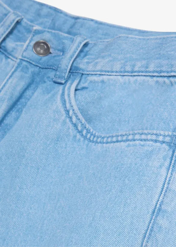Bermuda di jeans lunghi con vita regolabile, loose fit, bonprix
