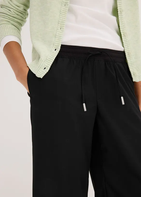 Pantaloni larghi in misto viscosa, bonprix