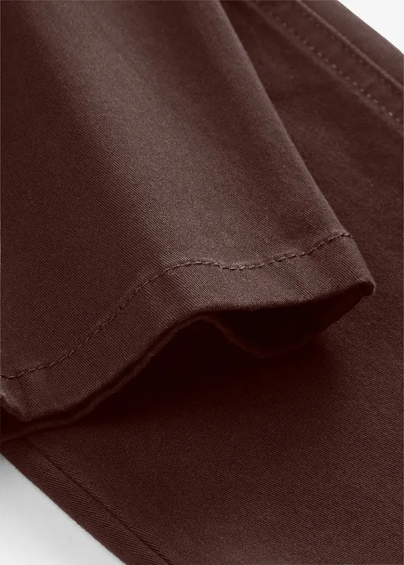 Pantaloni in twill dal taglio dritto a vita alta, bonprix