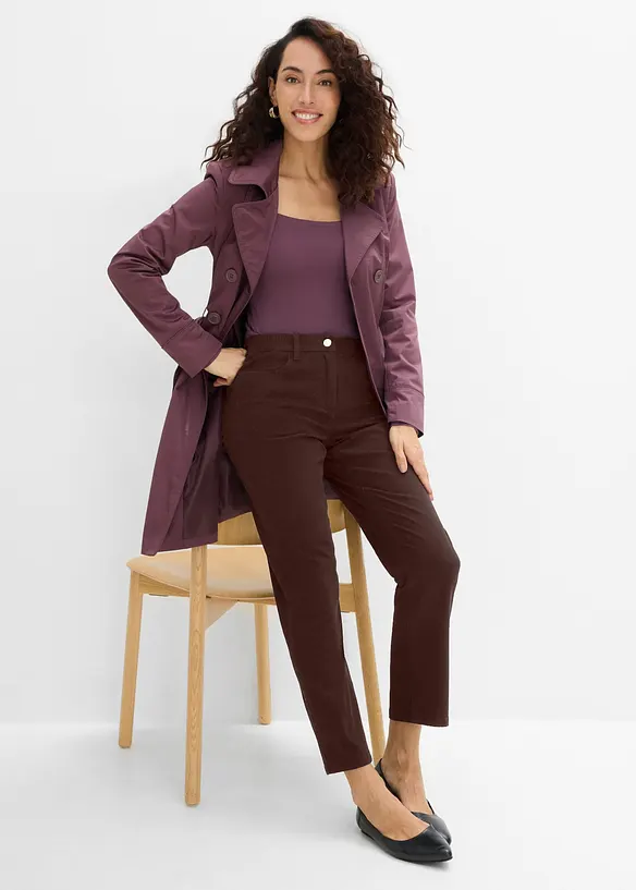 Pantaloni in twill dal taglio dritto a vita alta, bonprix