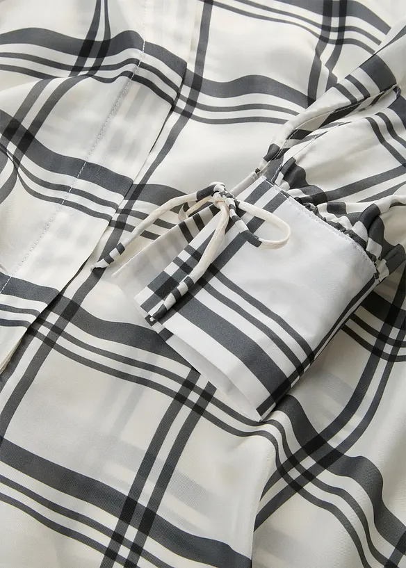 Camicetta in misto seta fluido, bonprix