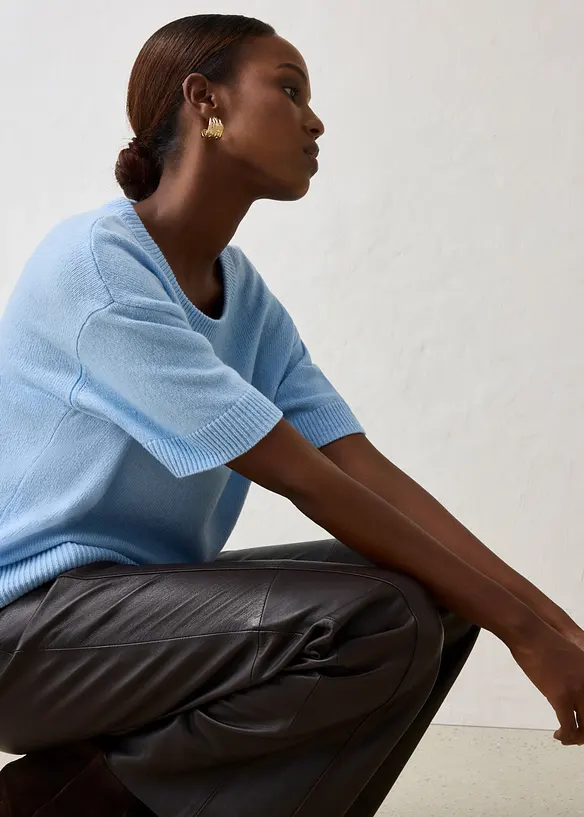 Maglione oversize a maniche corte in misto lana, bonprix
