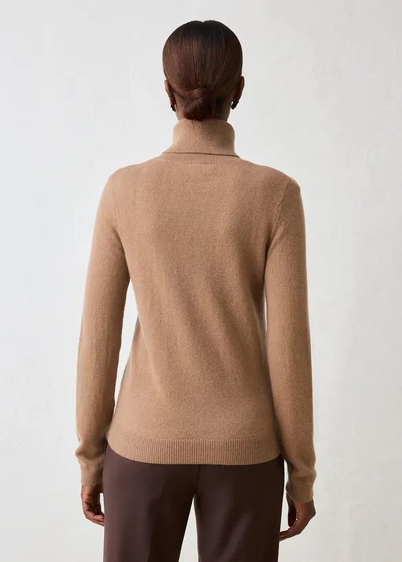 Maglione a collo alto in misto cachemire morbido con Good Cashmere Standard&reg;, bonprix