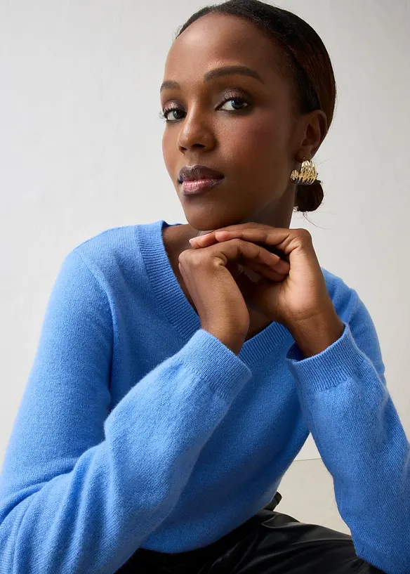 Maglione in misto cachemire morbido con Good Cashmere Standard&reg;, bonprix