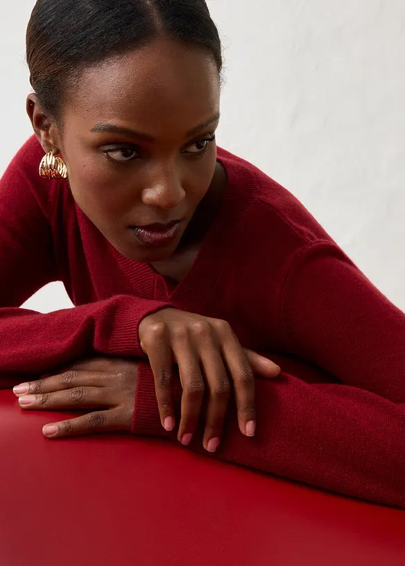 Maglione in misto cachemire morbido con Good Cashmere Standard&reg;, bonprix