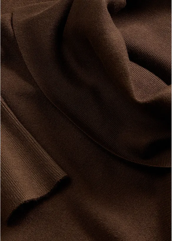 Maglione a collo alto in misto viscosa, bonprix