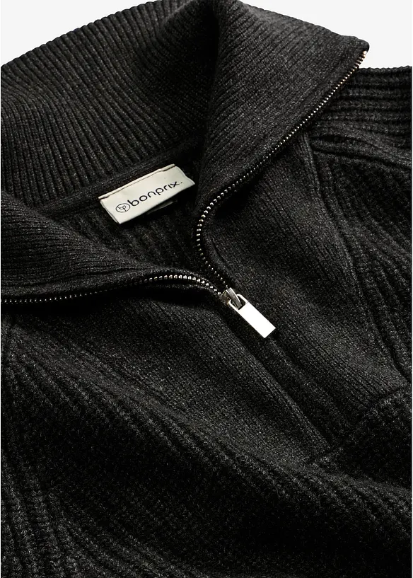 Maglione con collo alto e zip in misto viscosa morbido, bonprix
