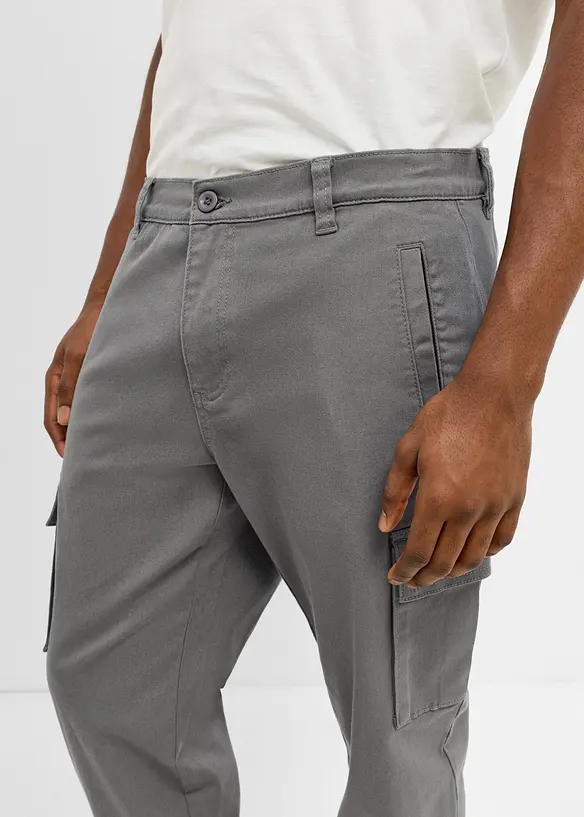 Pantaloni cargo elasticizzati regular fit a gamba affusolata, bonprix