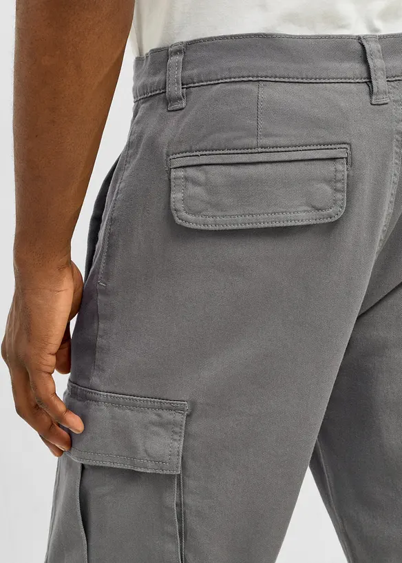 Pantaloni cargo elasticizzati regular fit a gamba affusolata, bonprix
