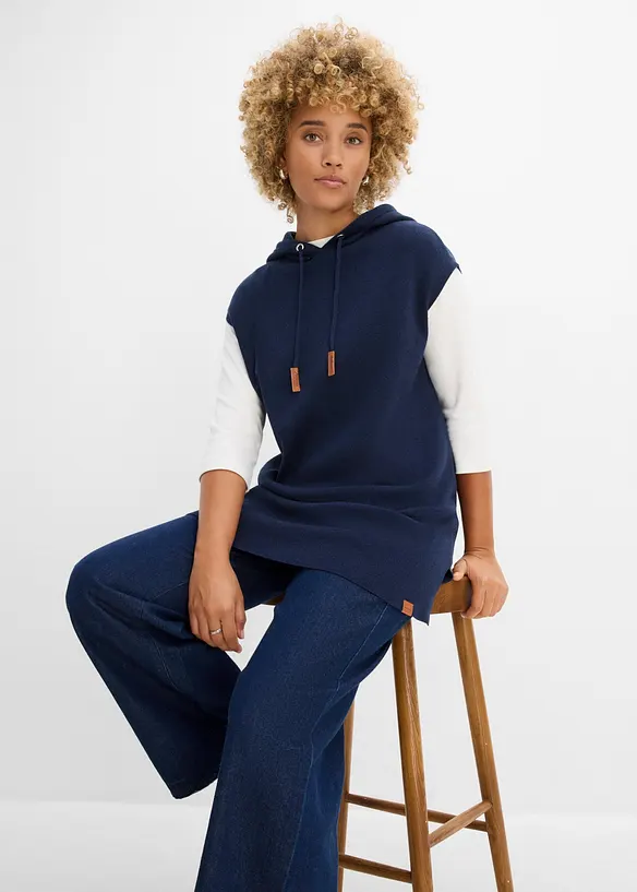 Gilet in maglia con cappuccio, bonprix