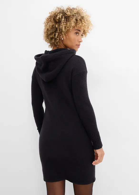Abito in maglia con cappuccio, bonprix