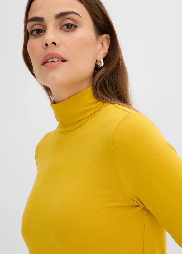 Maglia dolcevita con bottoni decorativi, bonprix