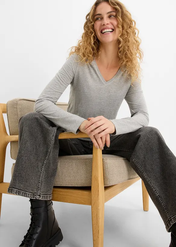 Maglia lunga con cappuccio, bonprix