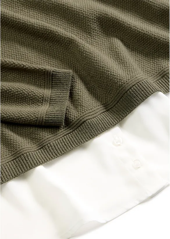 Maglione in filato fine con inserti effetto camicia, bonprix