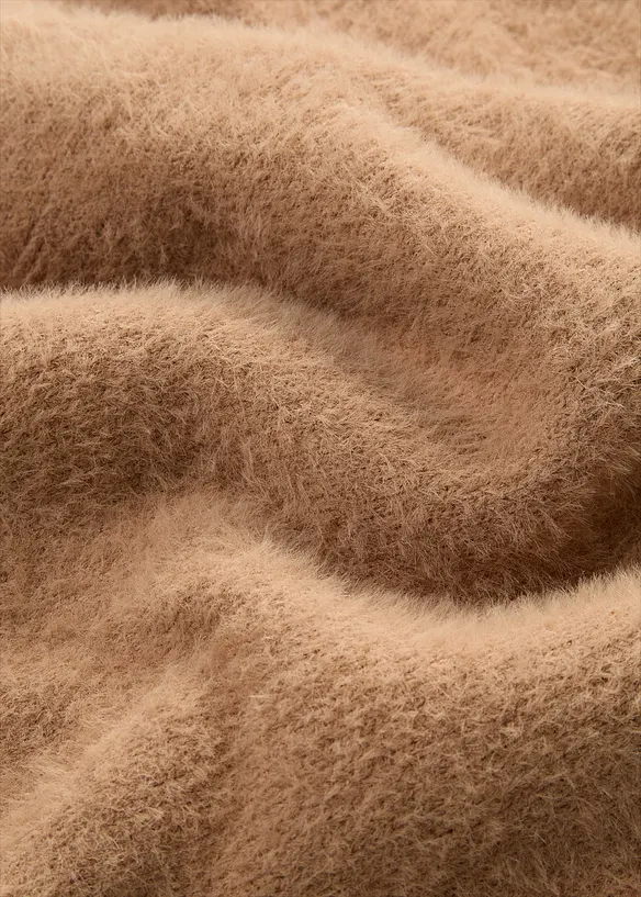 Maglione in filato effetto piuma, bonprix