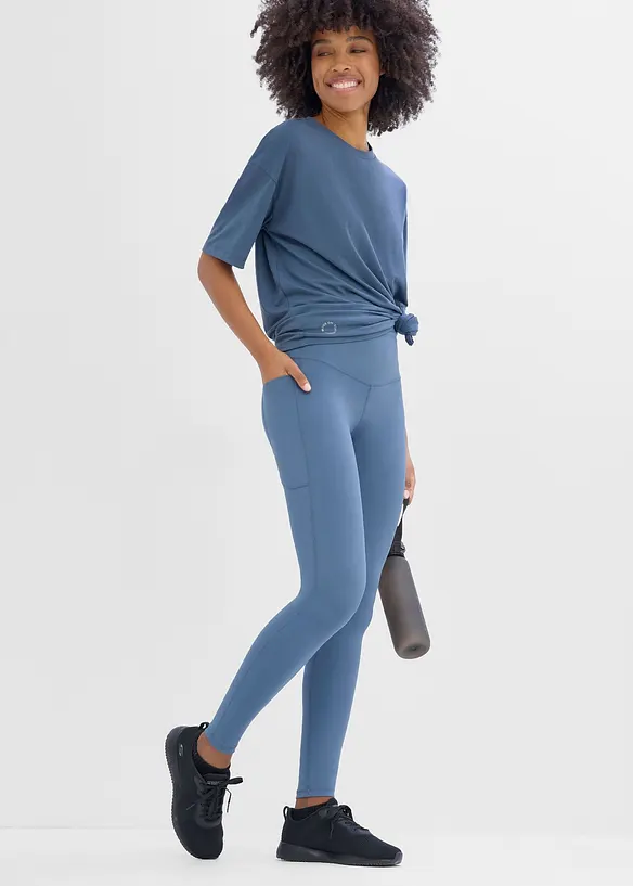 T-shirt per sport oversize con cotone, ad asciugatura rapida, bonprix