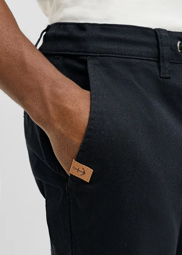Pantaloni chino elasticizzati con gambe larghe classic fit, straight, bonprix