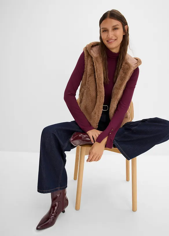 Gilet in pelliccia sintetica con tasche laterali, bonprix