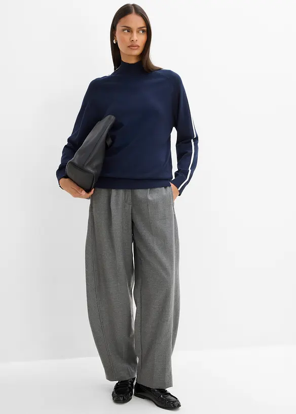Maglione in filato fine di misto viscosa con dettaglio a contrasto, bonprix