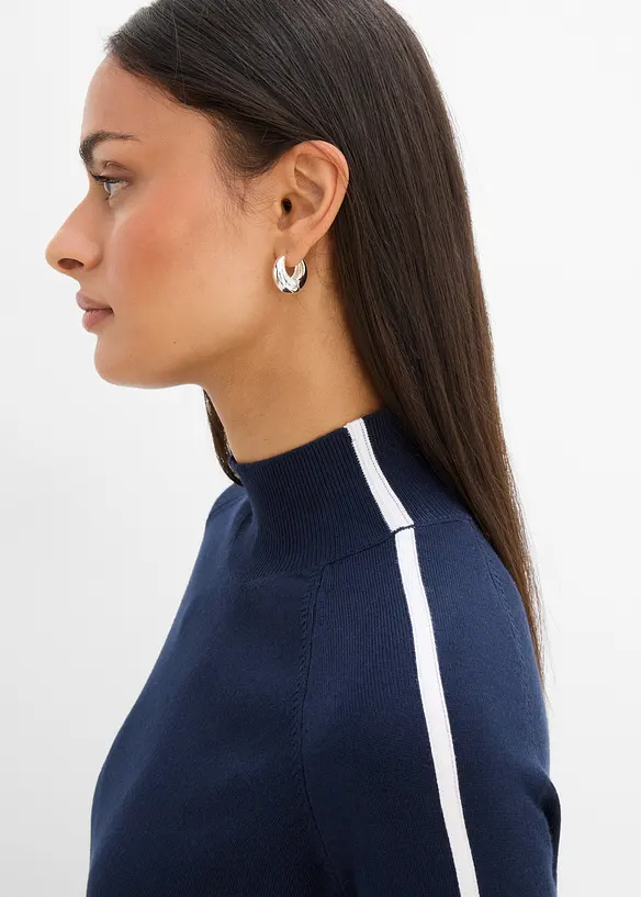 Maglione in filato fine di misto viscosa con dettaglio a contrasto, bonprix