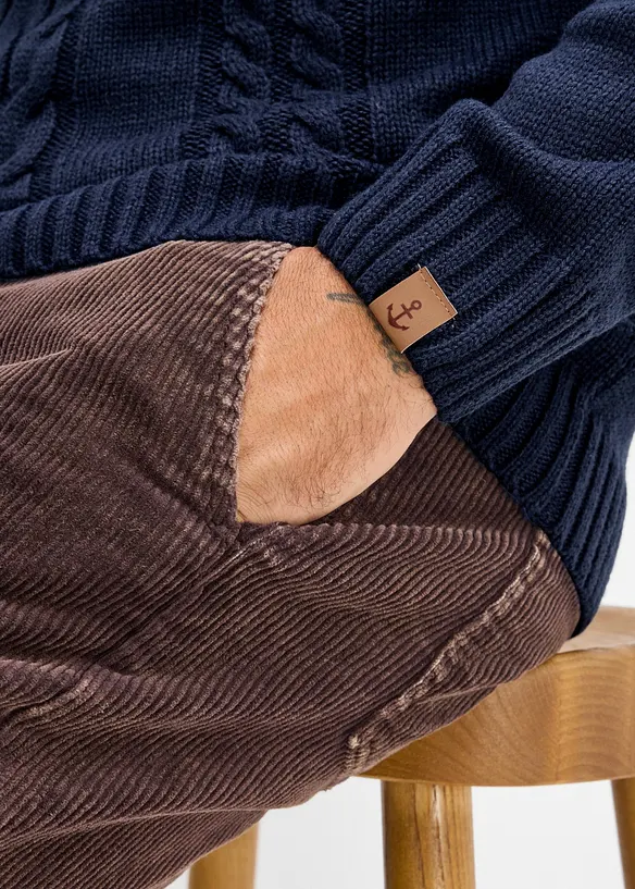 Maglione in lavorazione a trecce con collo e zip, bonprix