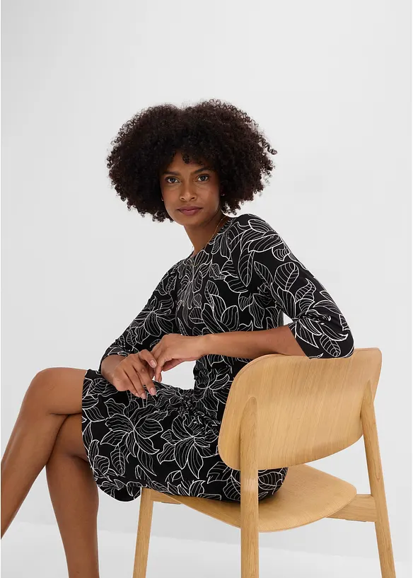 Abito di jersey con fantasia a fiori, bonprix