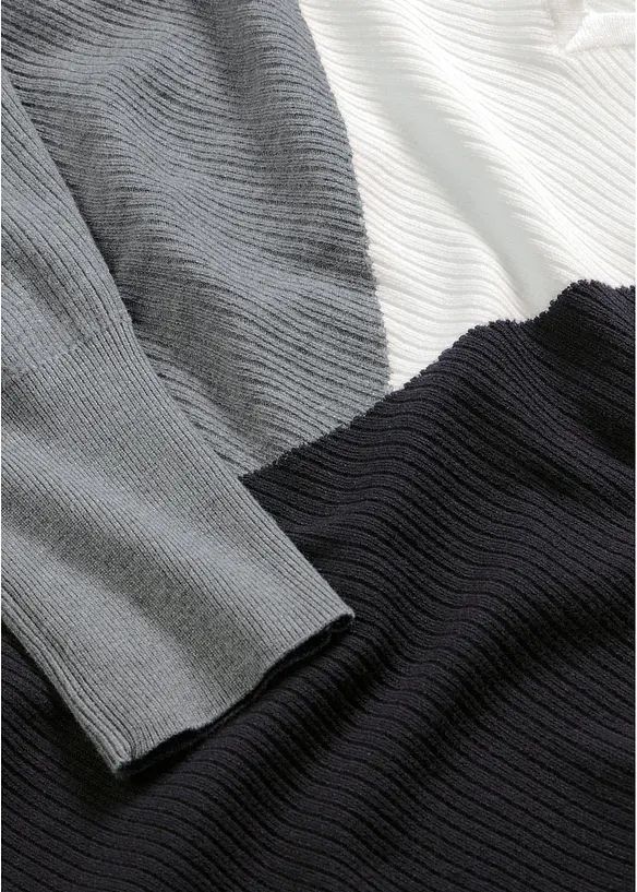 Abito in maglia con maniche a pipistrello, bonprix