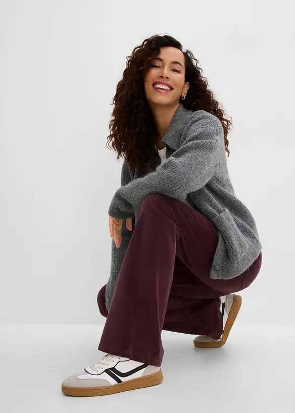 Pantaloni bootcut in velluto a coste di misto cotone, bonprix