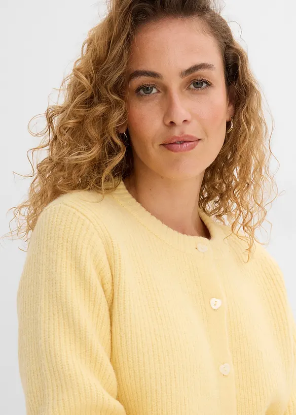 Cardigan con bottoni a forma di cuore, bonprix