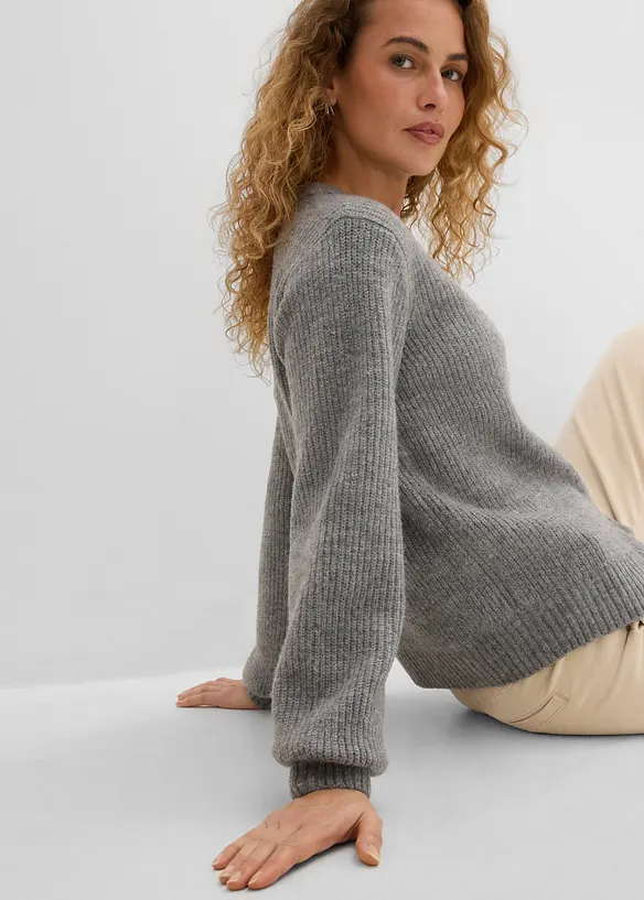 Cardigan con bottoni a forma di cuore, bonprix