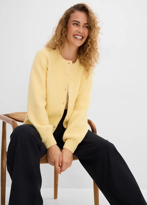 Cardigan con bottoni a forma di cuore, bonprix
