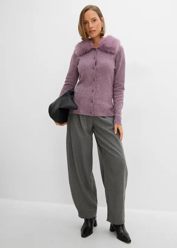 Cardigan sciancrato con collo in ecopelliccia, bonprix