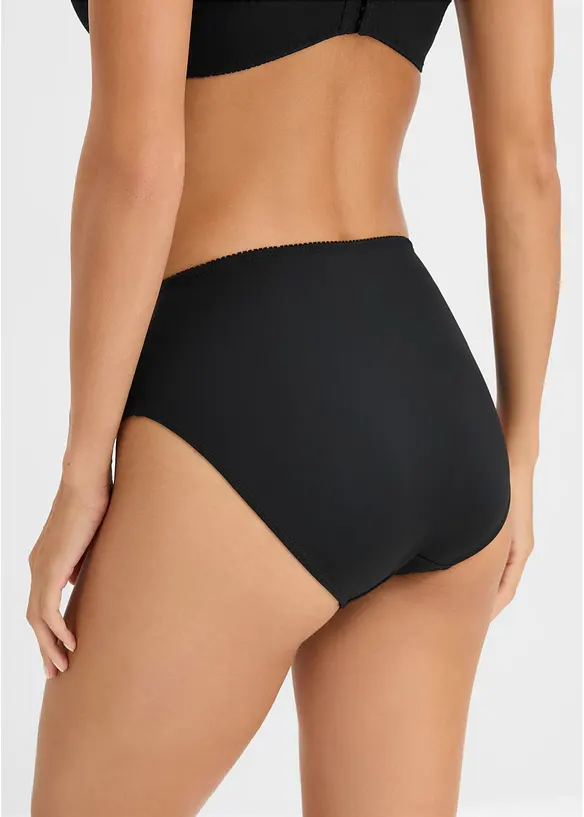 Slip alto con ricami delicati, bonprix