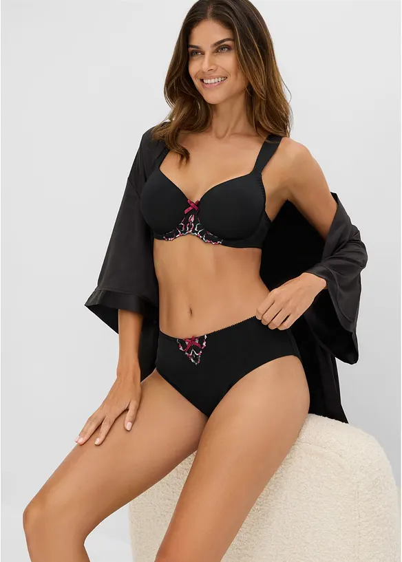 Slip alto con ricami delicati, bonprix