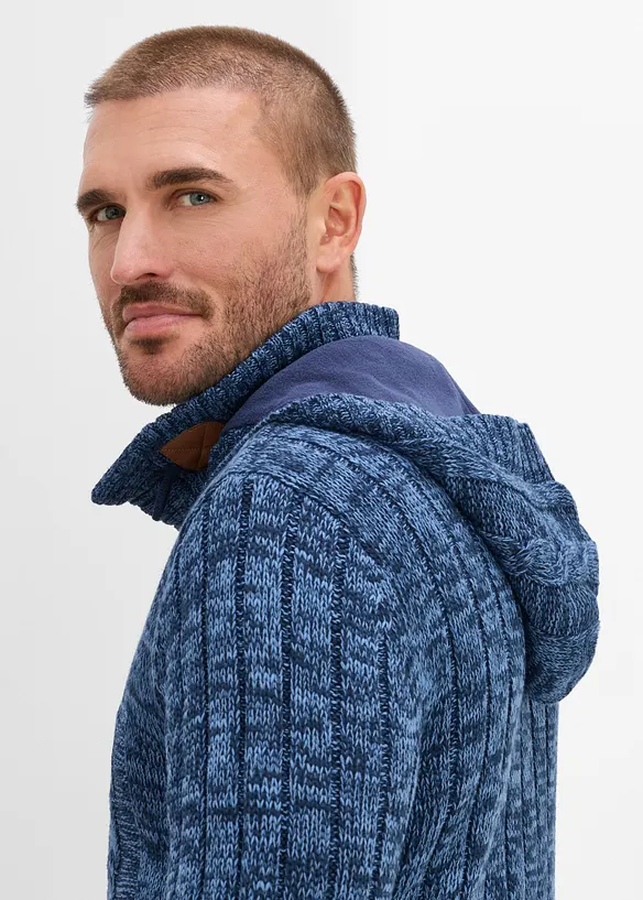 Maglione in filato grosso con cappuccio, regular fit, bonprix